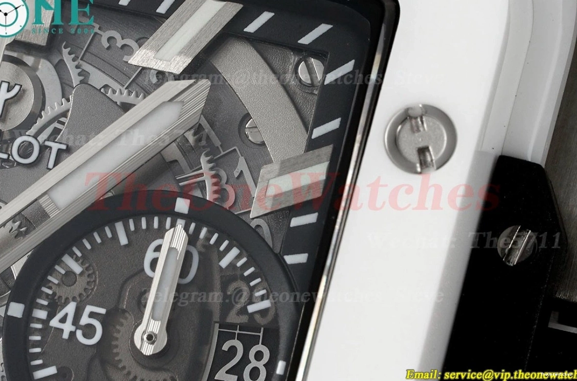 HUB1280A BBF RU White Cer Dial Unico Square Skeleton Bang 42mm 0521